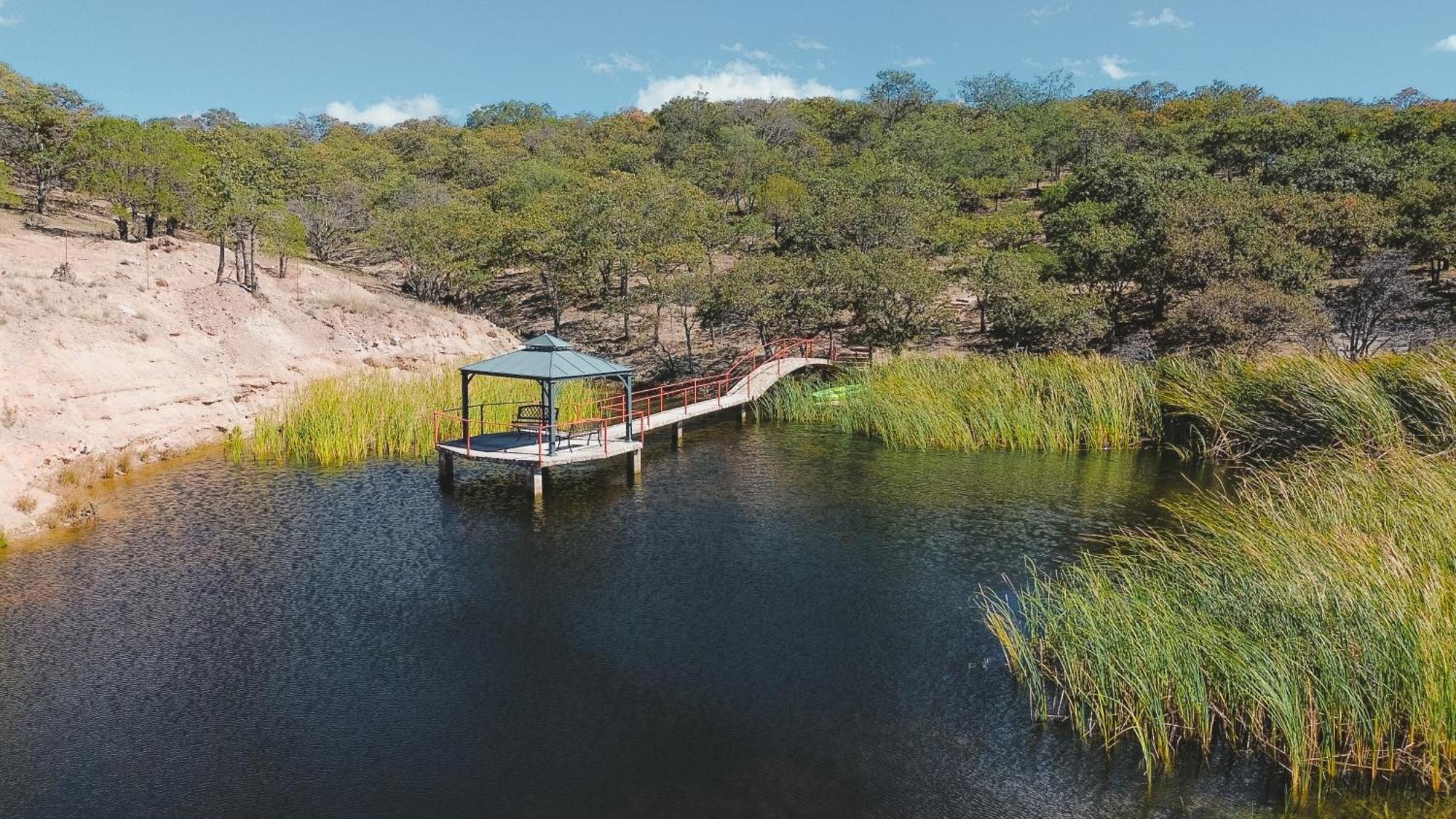 La Piedra Del Tesoro Campamento El Zepo Esterno foto