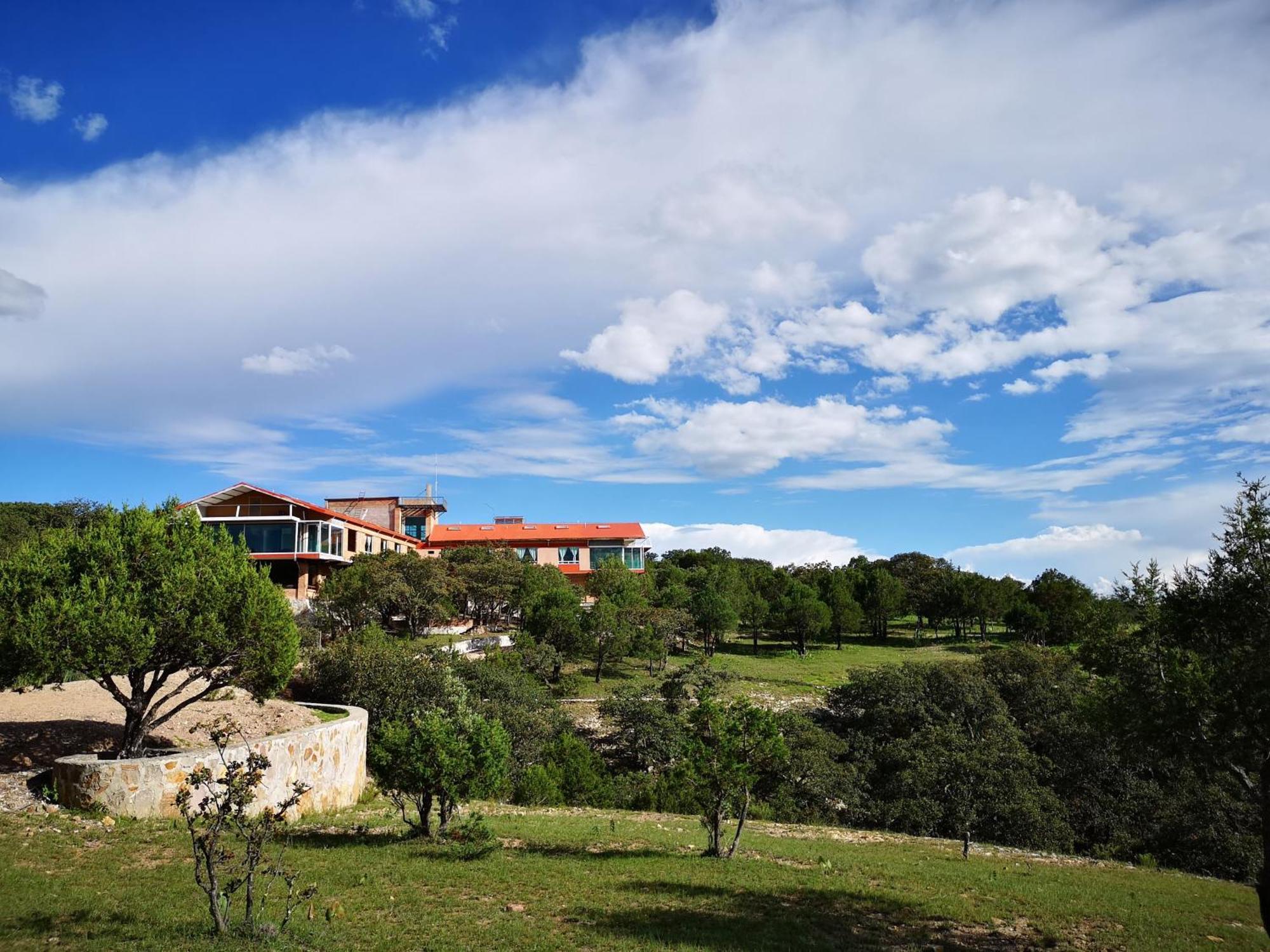 La Piedra Del Tesoro Campamento El Zepo Esterno foto